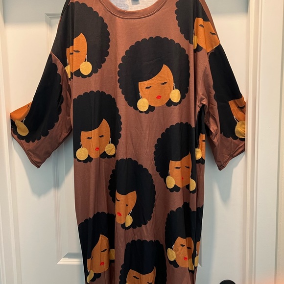 PAJAMA DRESS & SLIPPERS - Picture 3 of 7